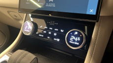 Jaguar F-Pace 2.0 D200 R-Dynamic SE Black 5dr Auto AWD Diesel Estate